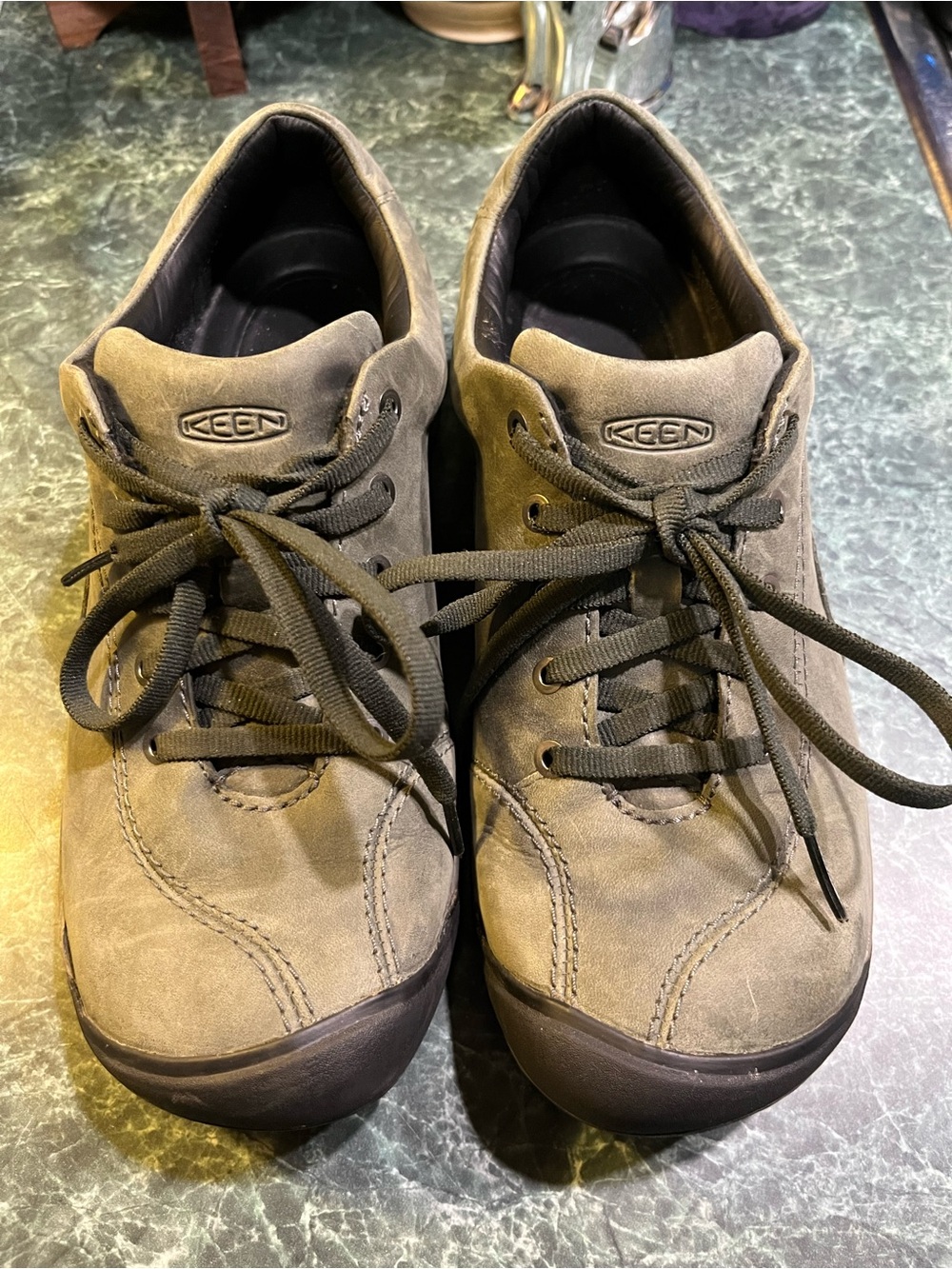 KEEN Women’s Presidio Hiking Shoes, size 8.5